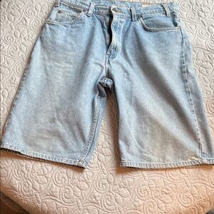 Men's Light Blue Denim Jean Shorts - Casual Five-Pocket Style